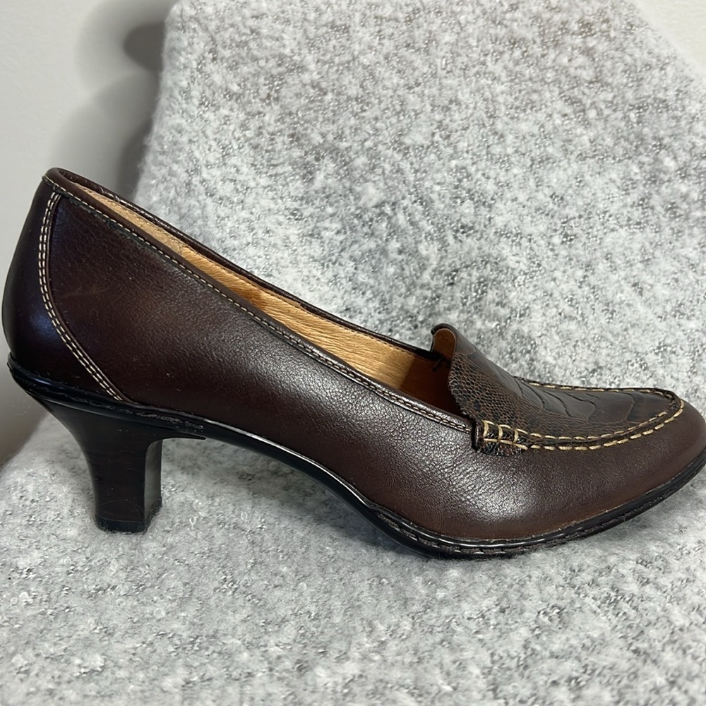 Sofft‎ Brown Crocodile pattern Leather upper pump… - image 10